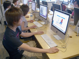 パソコンのCAD＆CGでカラーシミュレーションを体感
