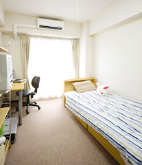 提携学生寮「共立メンテナンス 学生会館」の部屋例(体験宿泊にてご利用される部屋と異なる場合があります)