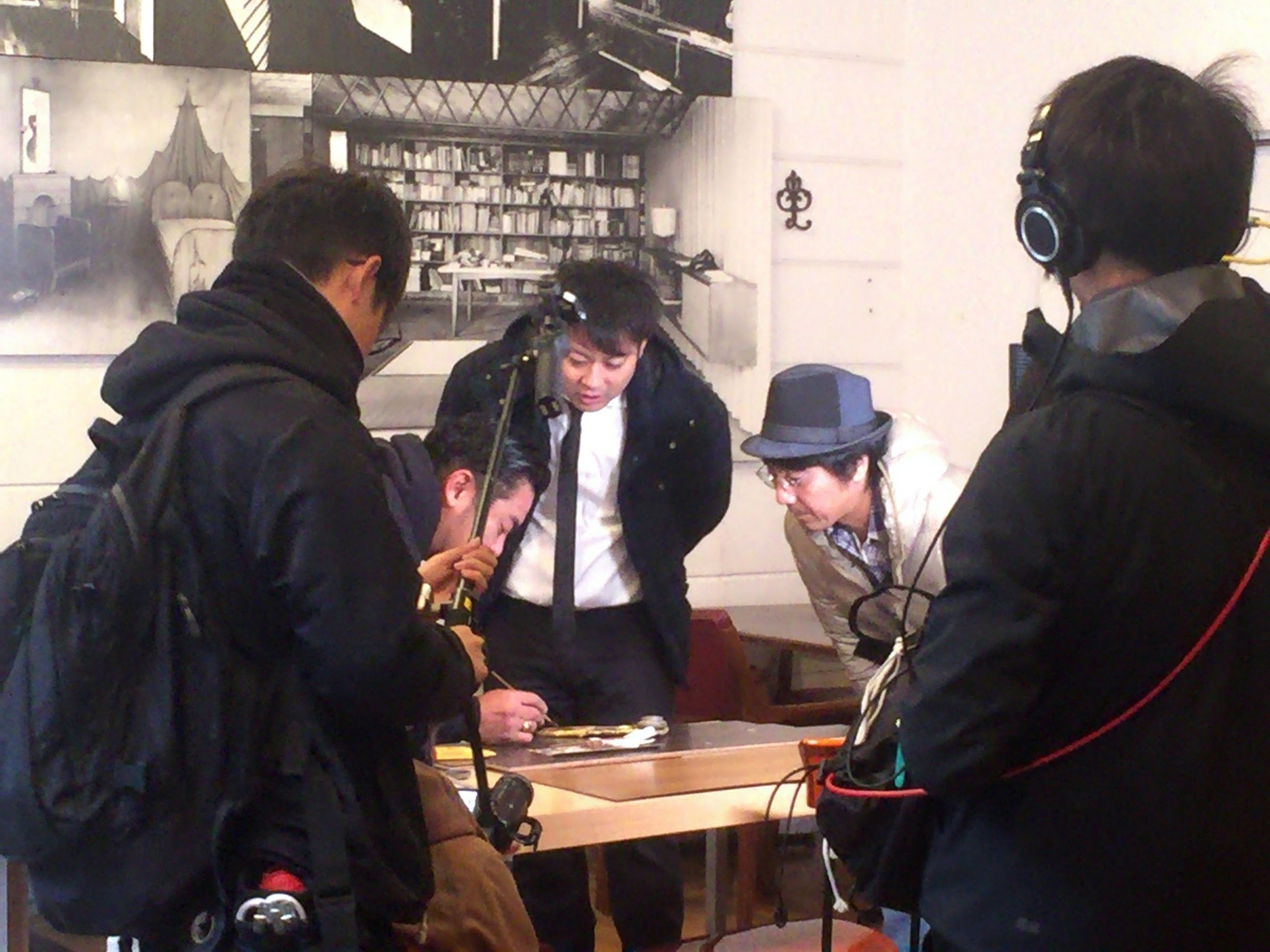 Topics Bs Tbs 山崎まさよし匠探訪 山崎匠 12月28日 木 放映分でicsカレッジオブアーツが撮影に協力しました 建築 インテリア 家具の専門学校icsカレッジオブアーツ
