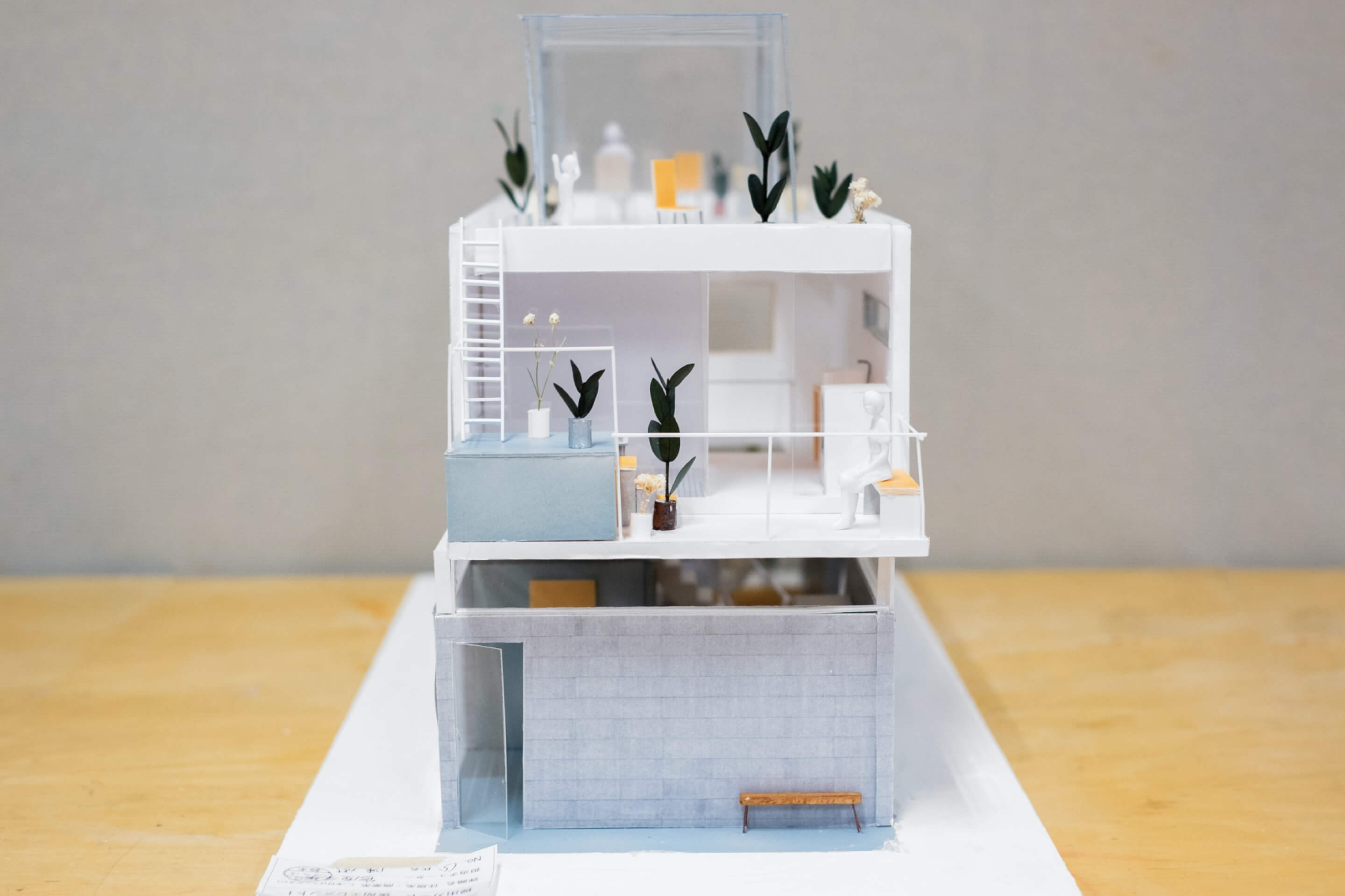 DECO｜2年次｜Element 4｜住空間(選択課題)「現代住宅」