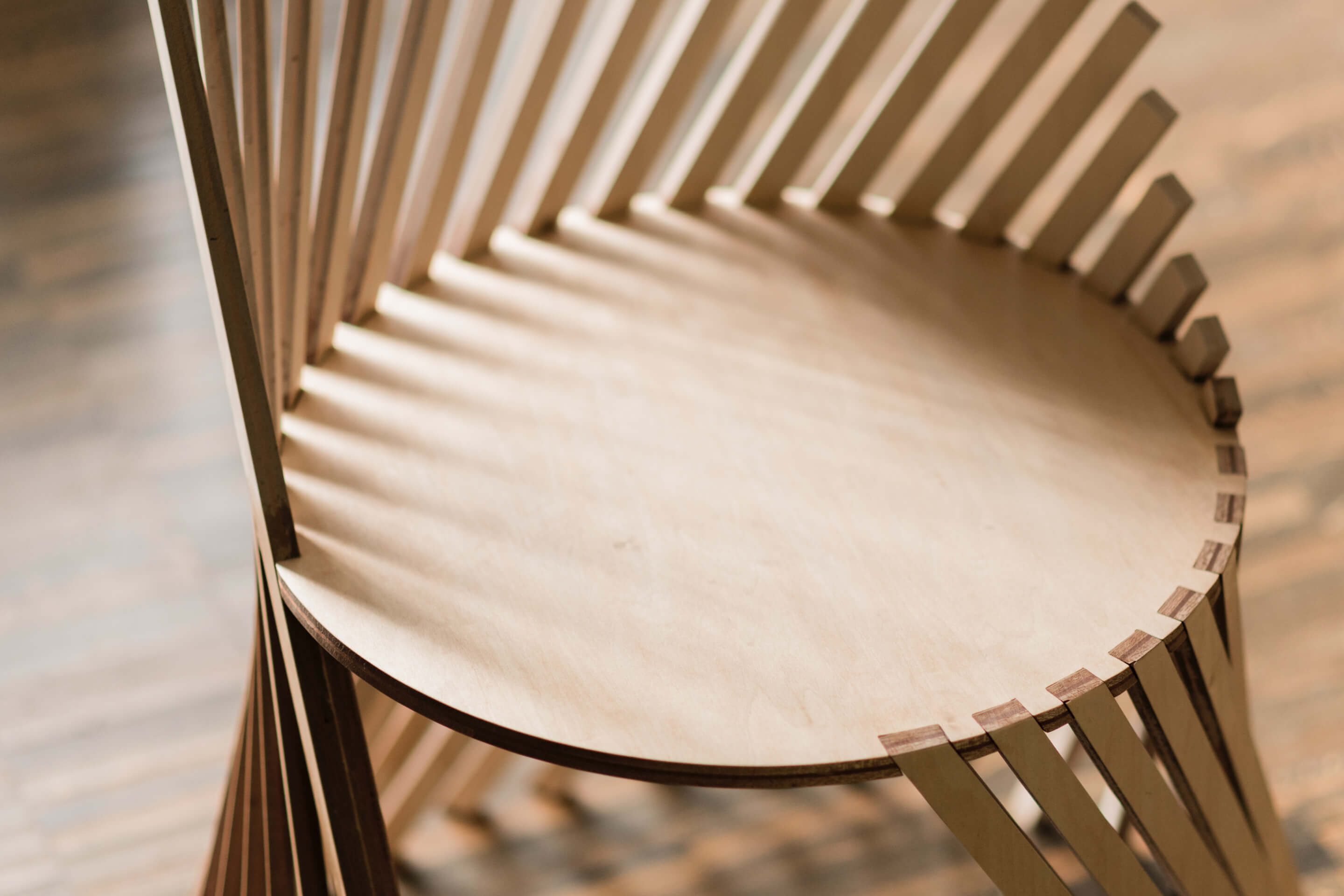 INT｜1年次｜Element 4｜家具デザイン「支える形」