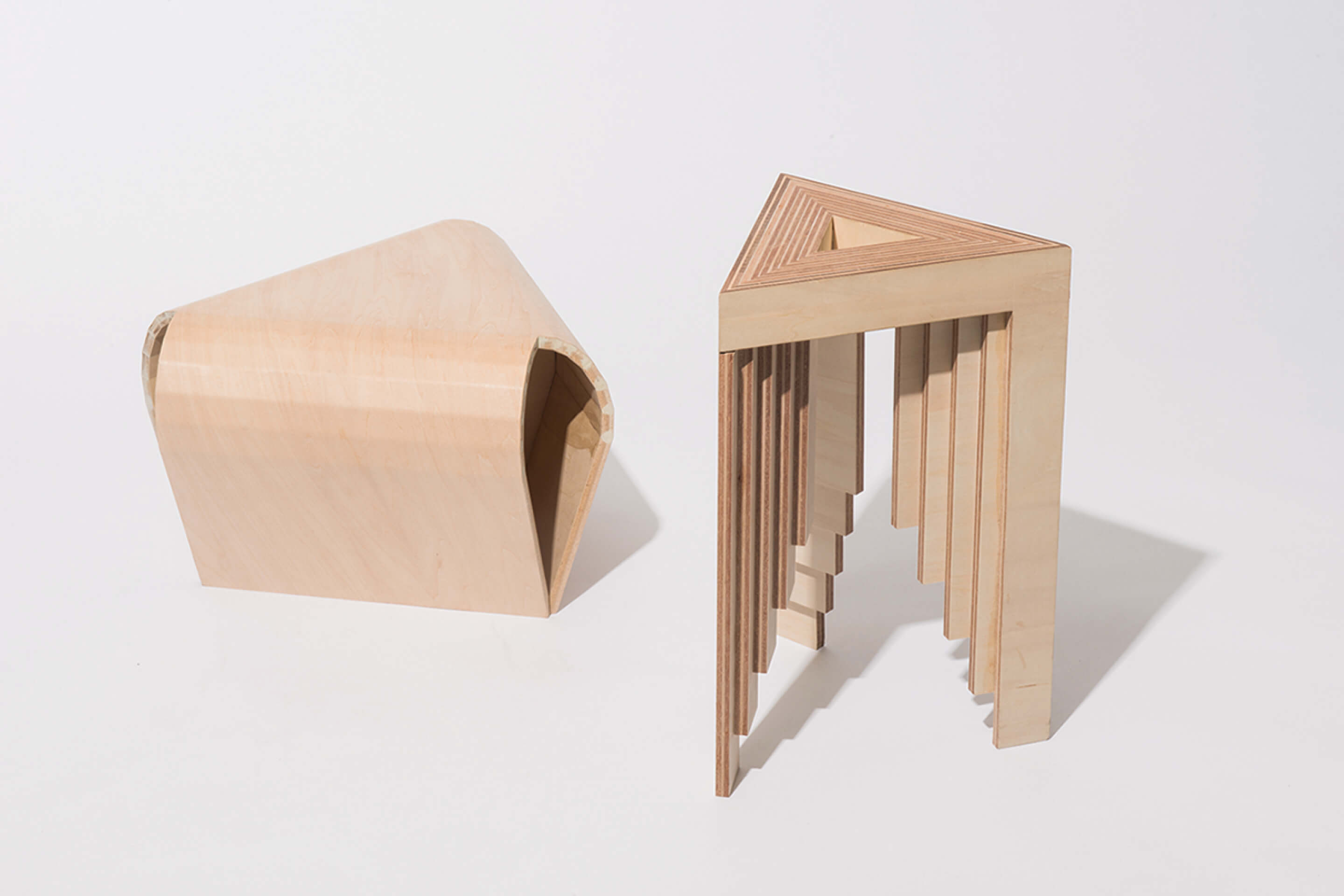 INT｜1年次｜Element 4｜家具デザイン「支える形」