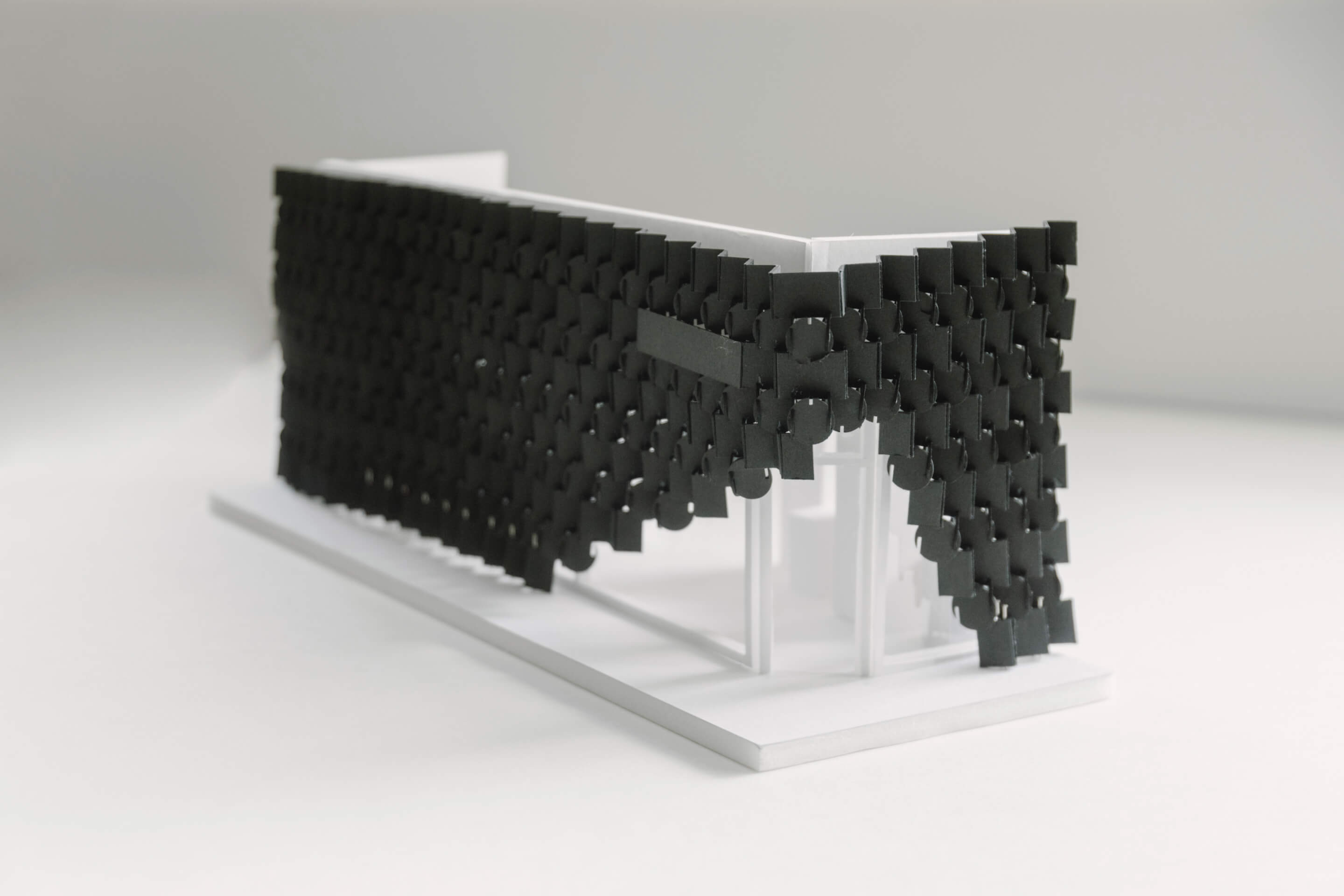 NIN｜1年次｜Element 3｜商空間「ファサードの提案」