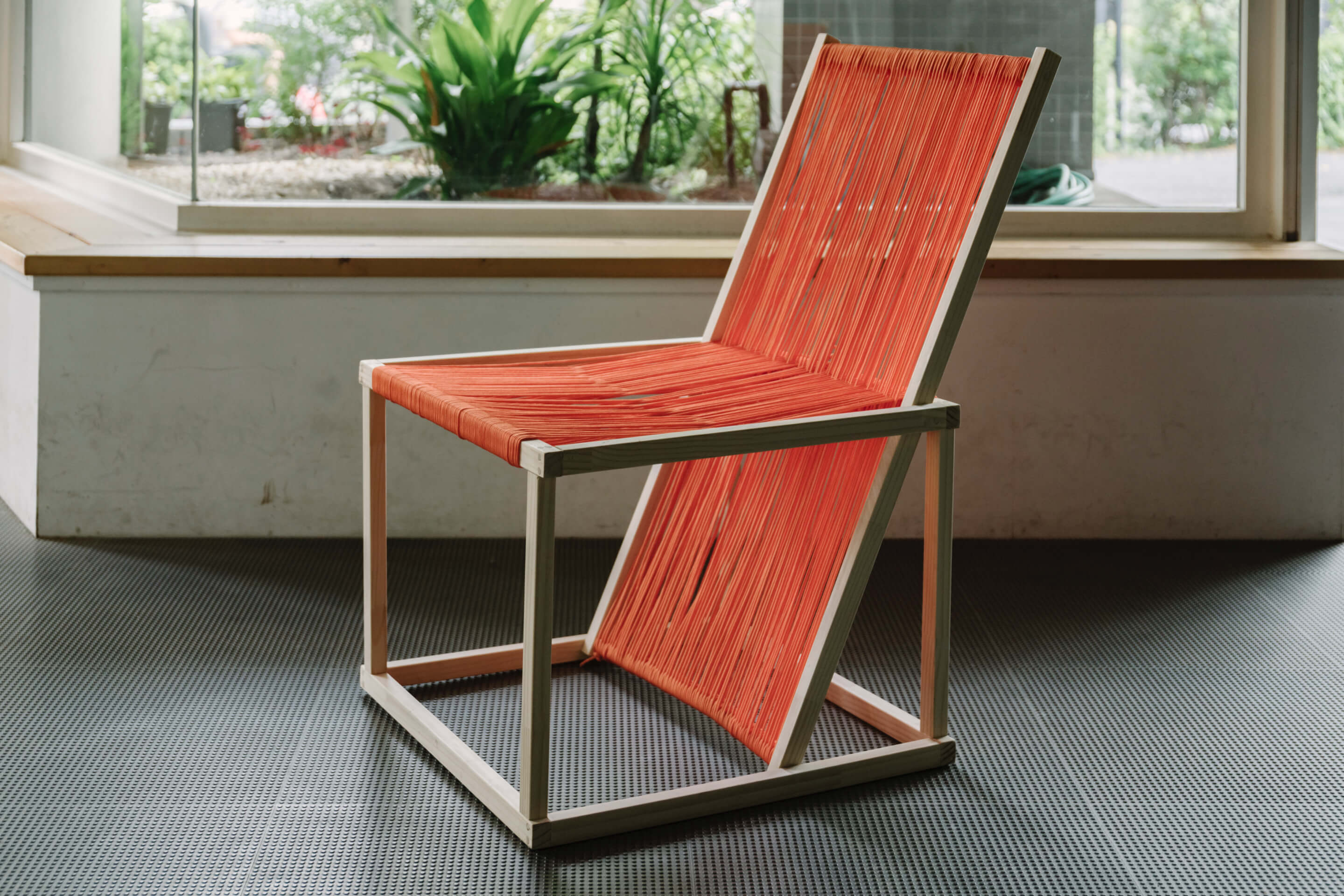 NIN｜2年次｜Element 2｜家具「すわれるかたち」